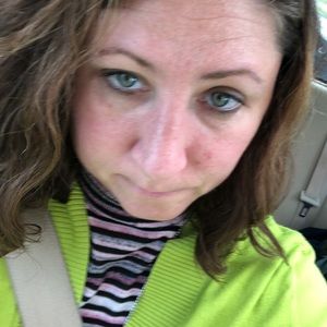 Meet your Posher, Jennifer